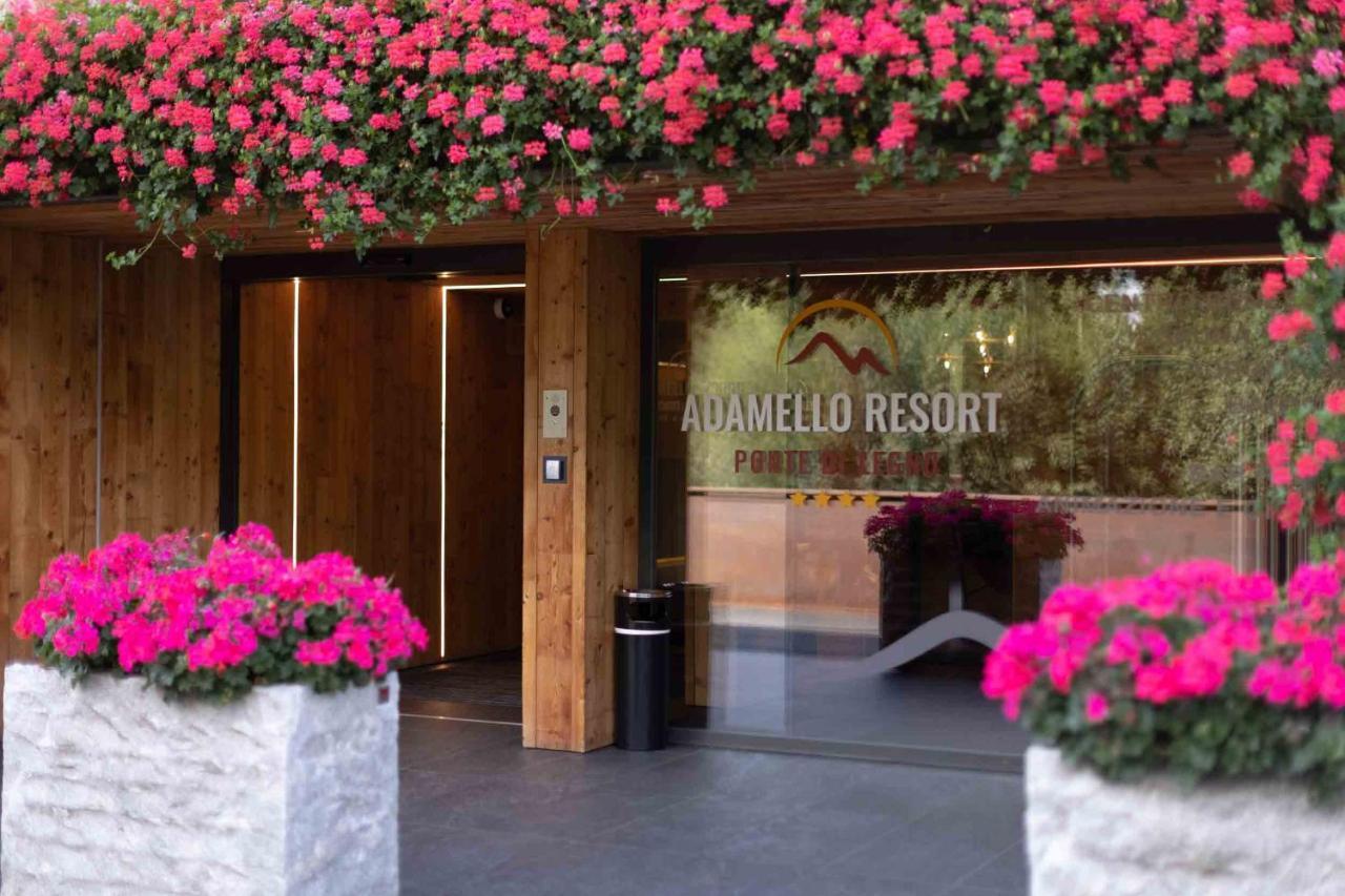 Residence Adamello Resort Ponte Di Legno Εξωτερικό φωτογραφία
