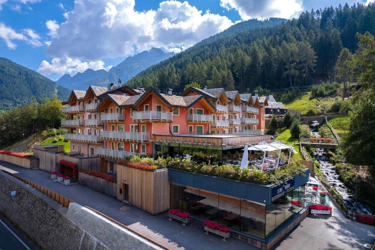 Residence Adamello Resort Ponte Di Legno Εξωτερικό φωτογραφία